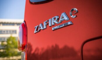 Opel Zafira e-Life lleno