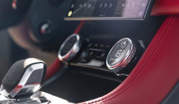 Jaguar F-Pace híbrido enchufable lleno