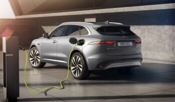 Jaguar F-Pace híbrido enchufable lleno