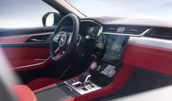 Jaguar F-Pace híbrido enchufable lleno