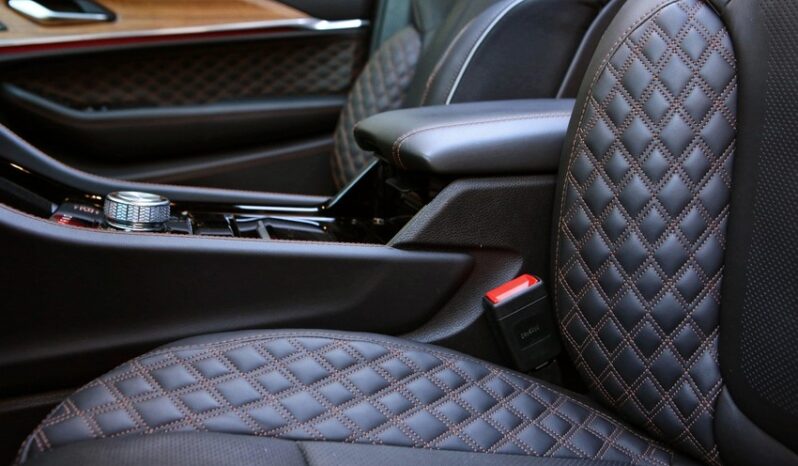 Jeep Grand Cherokee 4xe lleno