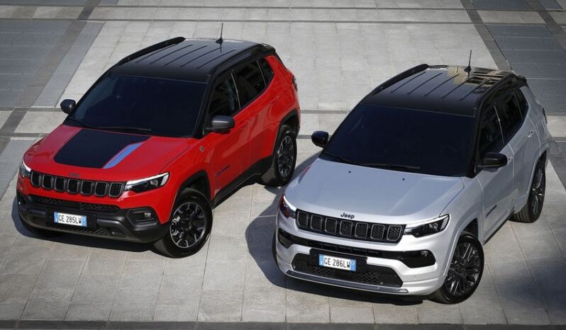 Jeep Compass 4xe lleno