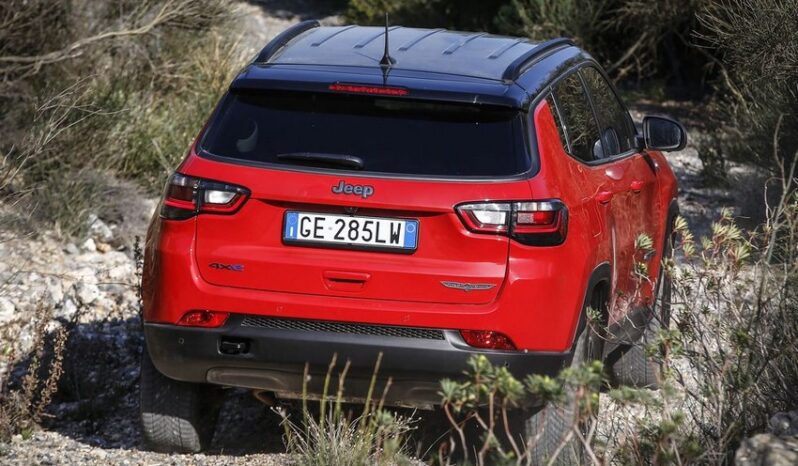 Jeep Compass 4xe lleno