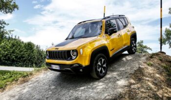 Jeep Renegade 4xe lleno