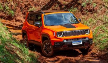 Jeep Renegade 4xe lleno
