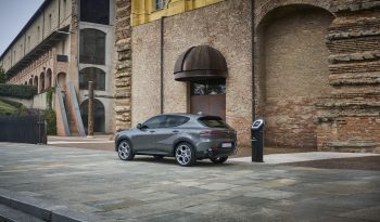 Alfa Romeo Tonale Q4 lleno