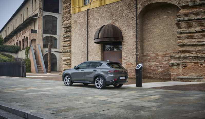 Alfa Romeo Tonale Q4 lleno