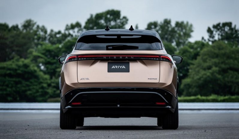 Nissan Ariya lleno