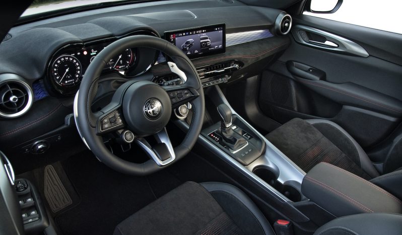 Alfa Romeo Tonale Q4 lleno