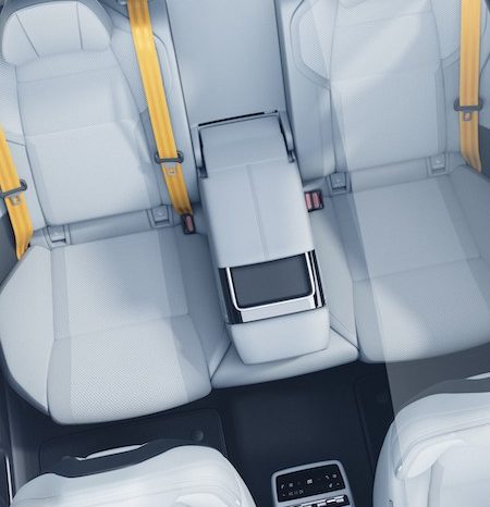 Polestar 4 lleno