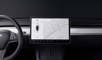 Tesla Model Y lleno