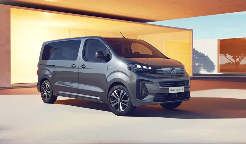 Peugeot E-Traveller 2024 lleno