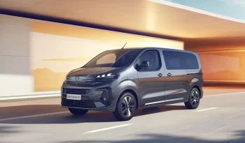 Peugeot E-Traveller 2024 lleno
