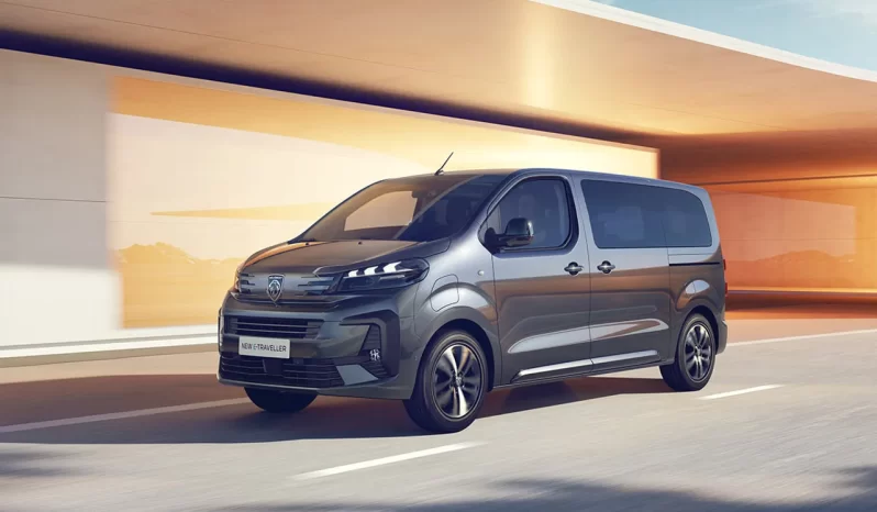 Peugeot E-Traveller 2024 lleno