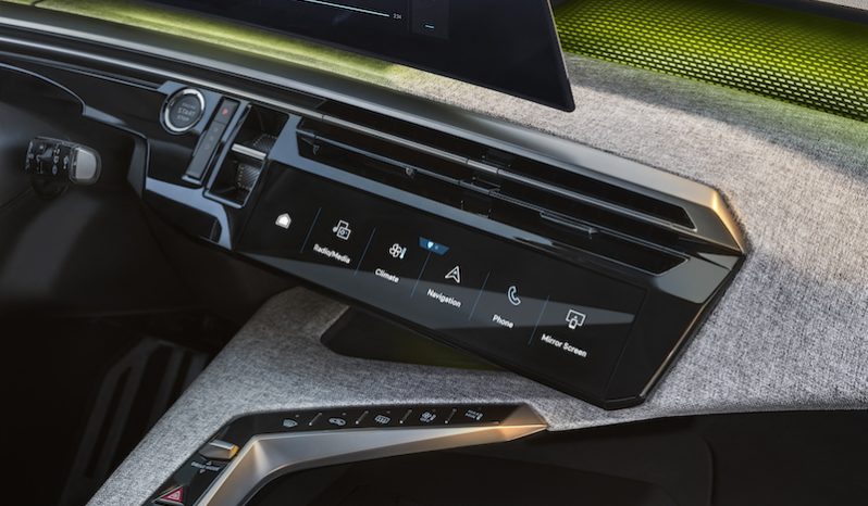 Peugeot E-5008 lleno