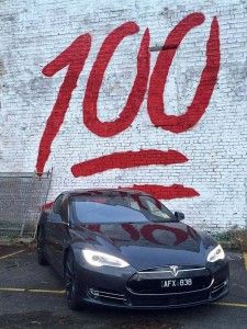 Tesla Model S - 100