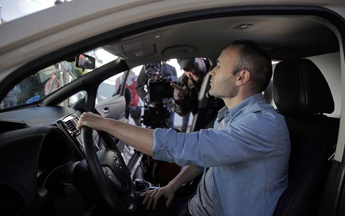 Andrés Iniesta, embajador para España de Nissan para sus vehículos eléctricos