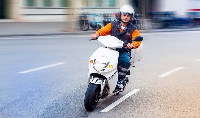 Ecoscooting dispone de una flota propia de motos eléctricas