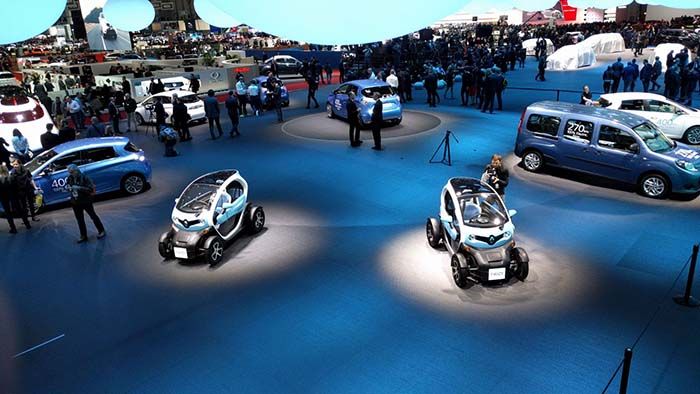 El stand de Renault en Ginebra, acaparado por los vehículos eléctricos
