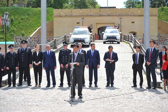 Ceremonia de entrega de los 635 Mitsubishi Outlander PHEV