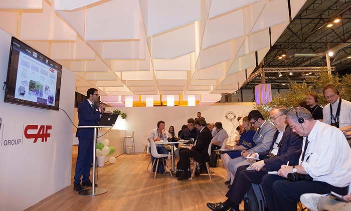 El director comercial nacional de la compañía, Jesús Alonso, presenta la propuesta de la compañía
