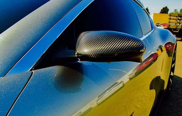 Fisker Emotion. Cámaras duales en los espejos retrovisores