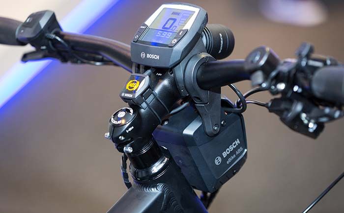 Bosch presenta en EICMA el primer ABS para bicicletas eléctricas