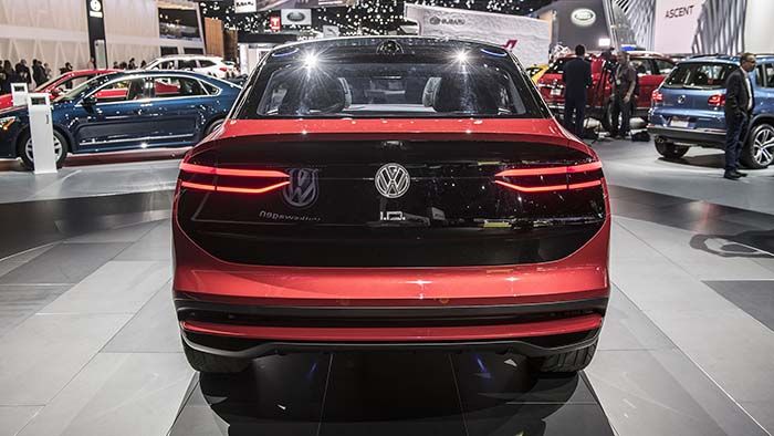 Volkswagen I.D. Crozz en el Salón de Los Ángeles-Foto Drew Phillips