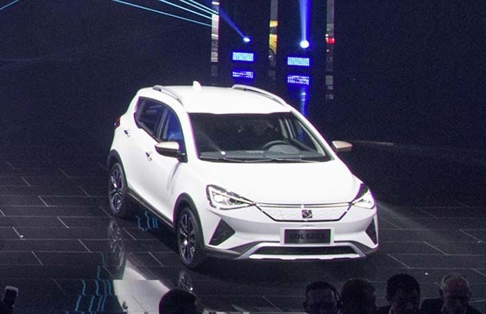 JAC Volkswagen presenta en Pekín el SOL E20X