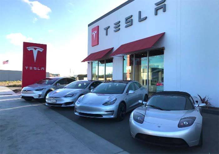 Los cuatro modelos de Tesla, desde 2012 a 2018