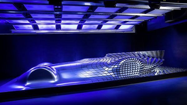 Mercedes Sculpture Aesthetics Progressive Luxury