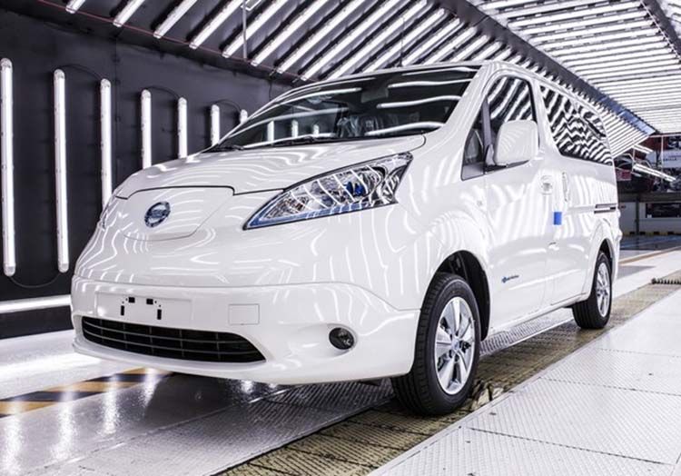 La furgoneta Nissan e-nv 200 se produce en la planta de Nissan Zona Franca.