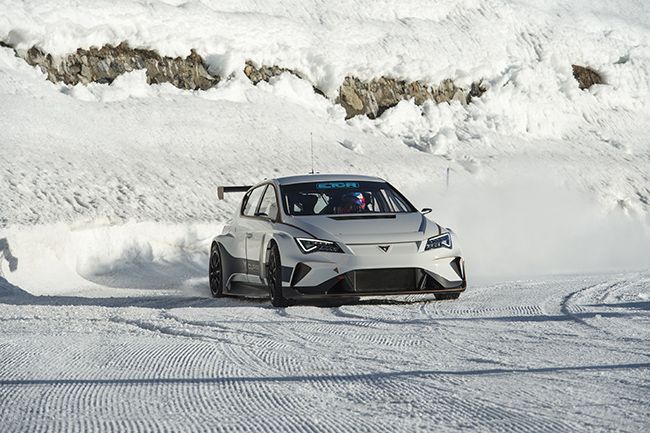 El Cupra e-Racer se prepara a fondo para las E-TCR