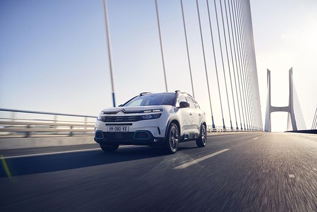 El nuevo SUV PHEV es un vehículo polivalente y dinámico.