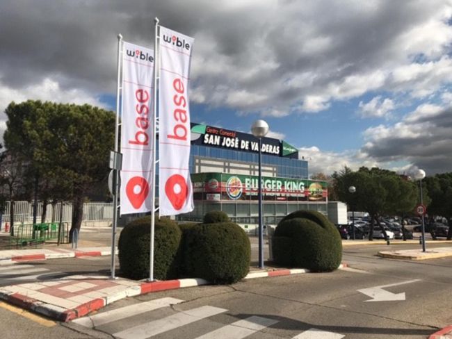 El acuerdo entre WiBLE y El Corte Inglés llevará el carsharing a municipios que aún no tienen.