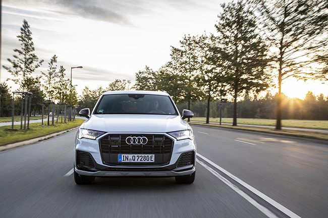 El Audi Q7 60 TFSIe quattro tiene un precio de partida de 89.460 euros.