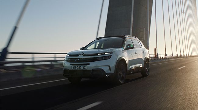 Nuevo SUV C5 Aircross híbrido enchufable de Citroën.