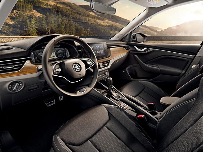 Interior del ŠKODA KAMIQ.