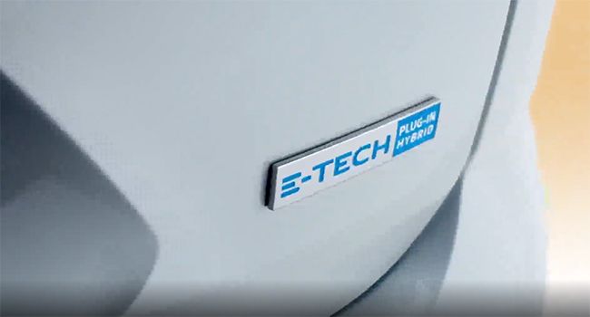 La versión PHEV lleva un motor de gasolina y dos motores eléctricos.