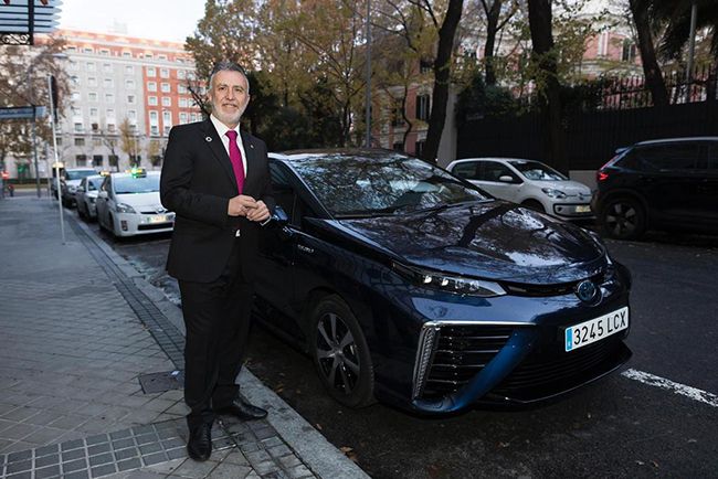 El Parlamento Europeo tiene un Mirai para hacer trayectos y demostrar los beneficios del hidrógeno como tecnología.