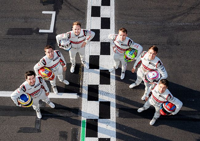Mike Rockenfeller, Robin Frijns, René Rast, Jamie Green, Nico Müller, Loïc Duval. Pilotos de Audi de DTM.