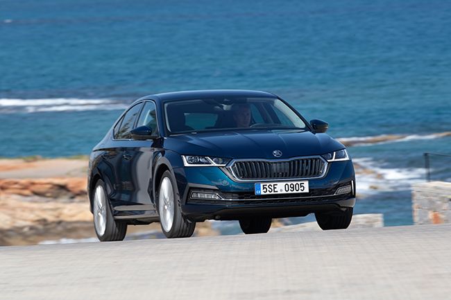 En modo eléctrico, las versiones PHEV pueden circular hasta 60 km.