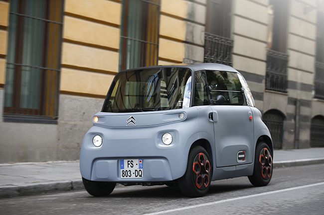 Entre sus características, el Citroën AMi destaca por ser: original, anticonformista, innovador en cuanto a solución de movilidad, etc.