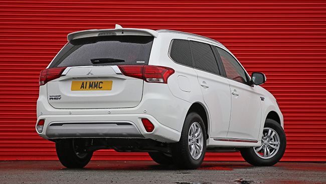 Mitsubishi Outlander PHEV Reflex Plus Commercial.