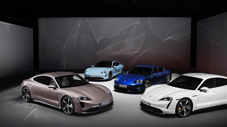 Gama completa del Taycan: S, Turbo, Turbo S y, de acceso, Taycan, simplemente. 
