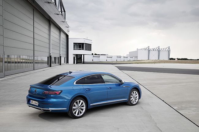 La autonomía en eléctrico es de 59 km para el Arteon y de 57 km para el Shooting Brake.