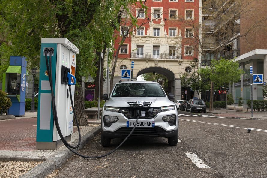 coche eléctrico dacia