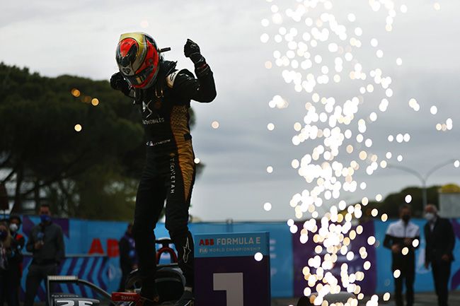Jean-Eric Vergne (FRA), DS Techeetah, DS E-Tense FE21, ganador de la primera ronda de Roma en 2021.