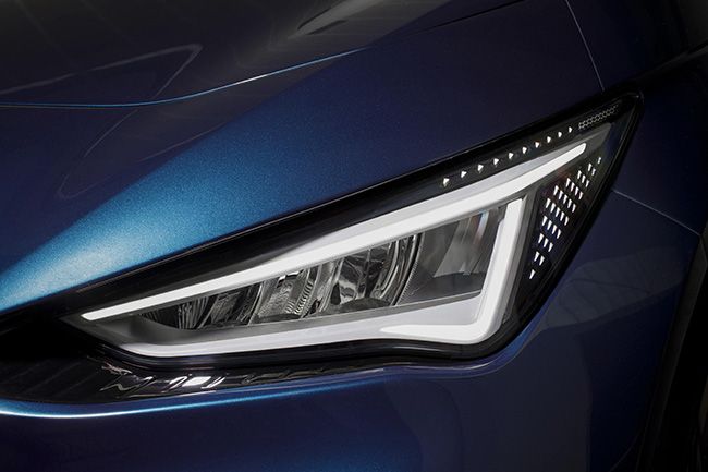 Según Díez, el frontal del CUPRA Born es un reflejo de la actitud del coche eléctrico.