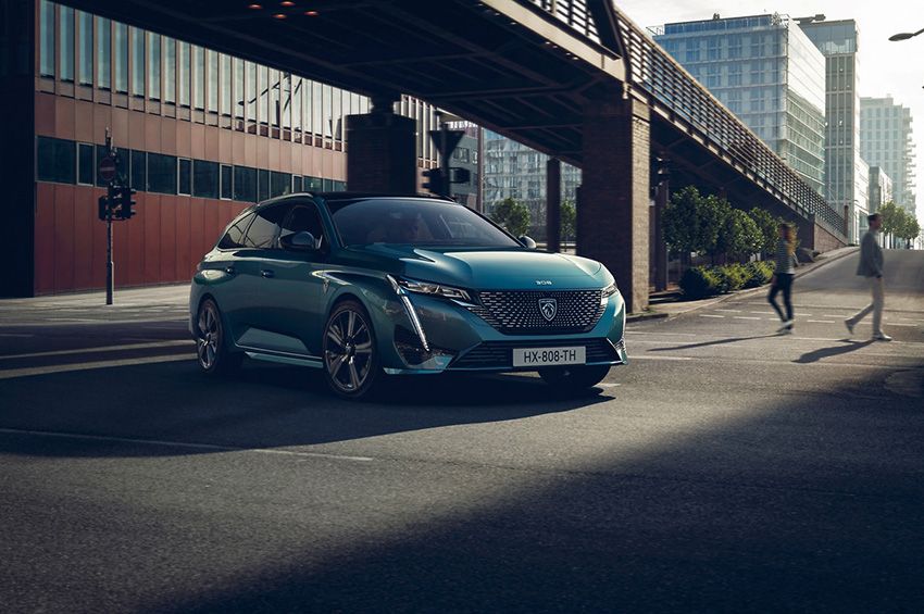 Peugeot 308 e-EAT8 SW.